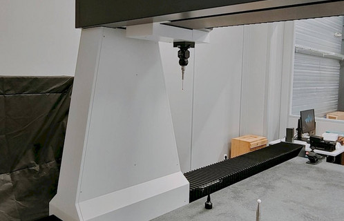 working-room-of-wenzel-lh-1010-machine3